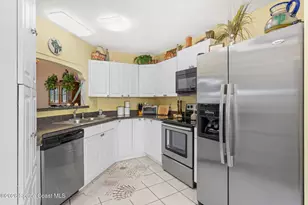 729 Green Valley Ln, Melbourne, FL 32940 - Photo 11