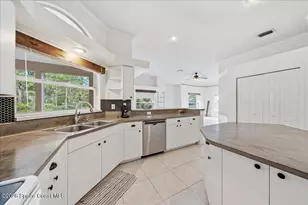 730 Campina Ave SE, Palm Bay, FL 32909 - Photo 11