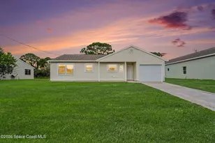 1391 Towton St SE, Palm Bay, FL 32909 - Photo 3