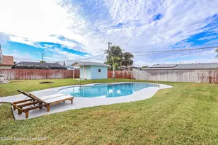 590 Coconut St, Satellite Beach, FL 32937 - Photo 15