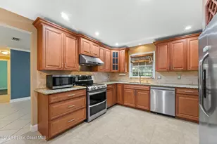 1873 Nicklaus Dr, Melbourne, FL 32935 - Photo 7