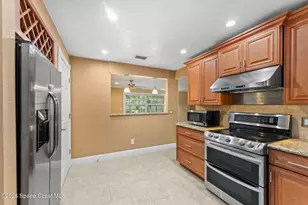 1873 Nicklaus Dr, Melbourne, FL 32935 - Photo 9