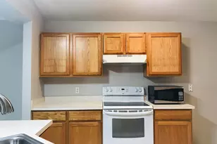 2205 Myla Ln, Melbourne, FL 32935 - Photo 3