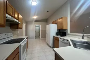 2205 Myla Ln, Melbourne, FL 32935 - Photo 5
