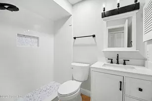9000 York Ln, West Melbourne, FL 32904 - Photo 9