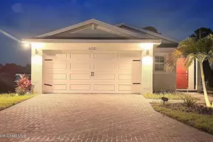 612 Papillon St SW, Palm Bay, FL 32908 - Photo 1