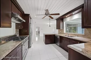207 S Palm Ave, Indialantic, FL 32903 - Photo 11