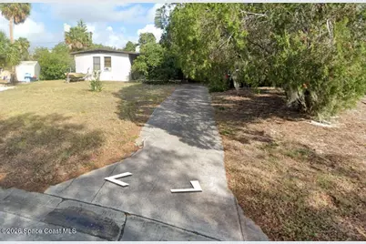 29 W Azalea Circle, Rockledge, FL 32955 - Photo 1