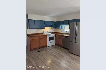 1009 Buttonwood Street, Barefoot Bay, FL 32976 - Photo 9