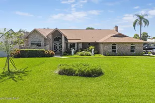 3116 Fairview Dr, Melbourne, FL 32934 - Photo 3