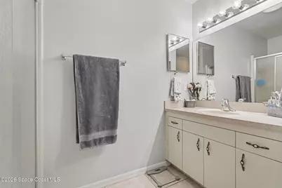 339 Hawthorne Lane NE, Palm Bay, FL 32907 - Photo 9
