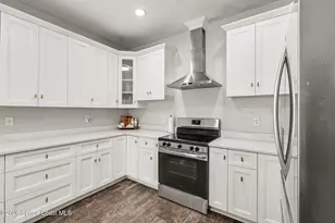 385 Cownie Ave SE, Palm Bay, FL 32909 - Photo 9