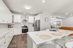 385 Cownie Ave SE, Palm Bay, FL 32909 - Photo 5