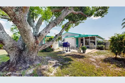 1796 Live Oak Street NE, Palm Bay, FL 32905 - Photo 45