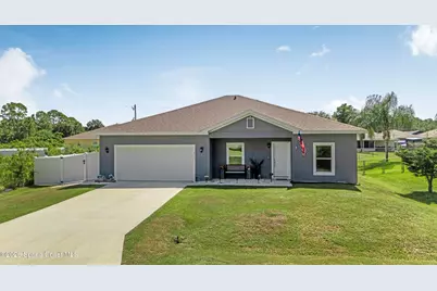 2111 Thames Road SE, Palm Bay, FL 32909 - Photo 1