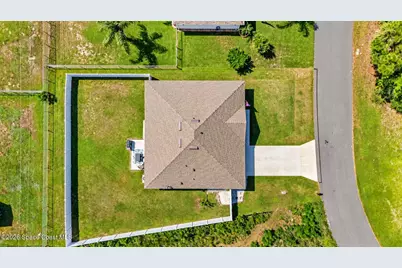 2111 Thames Road SE, Palm Bay, FL 32909 - Photo 15