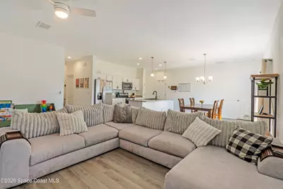 2111 Thames Road SE, Palm Bay, FL 32909 - Photo 7