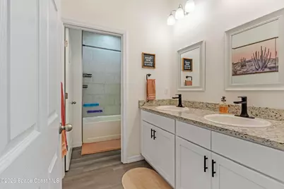 2111 Thames Road SE, Palm Bay, FL 32909 - Photo 15