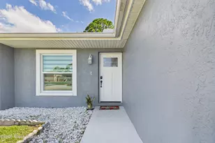 282 Umber St NW, Palm Bay, FL 32907 - Photo 3