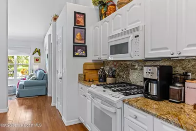 109 Thunderbird Drive, Sebastian, FL 32958 - Photo 15