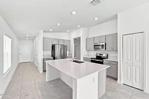 1407 Colebrook Cir SW, Palm Bay, FL 32908 - Photo 3