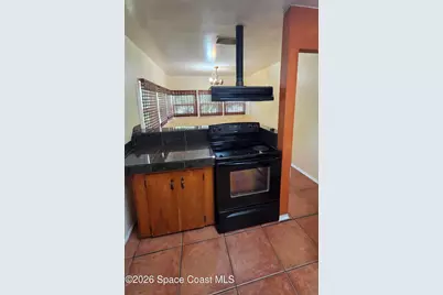 2101 Hallwood Place, Melbourne, FL 32901 - Photo 7