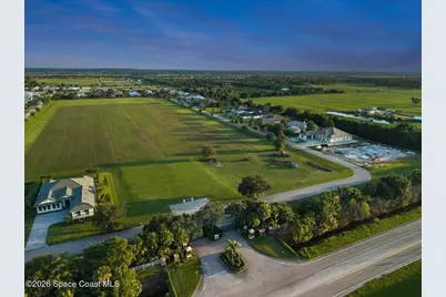 1023 W Polo Grounds Drive, Vero Beach, FL 32966 - Photo 41