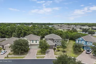 553 Trymore Dr SE, Palm Bay, FL 32909 - Photo 3
