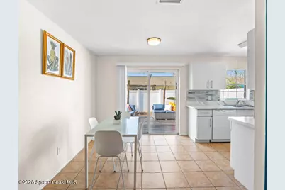 121 Franklyn Ave Avenue #East, Indialantic, FL 32903 - Photo 7
