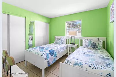121 Franklyn Ave Avenue #East, Indialantic, FL 32903 - Photo 9
