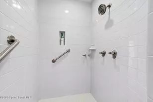 975 Wildwood Dr, Melbourne, FL 32940 - Photo 21