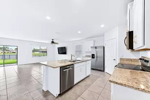 1477 Mineral Loop Dr NW, Palm Bay, FL 32907 - Photo 5