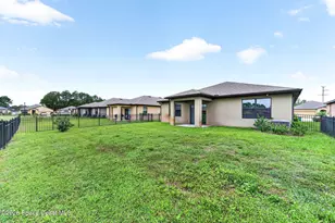 1477 Mineral Loop Dr NW, Palm Bay, FL 32907 - Photo 29