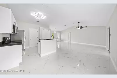 950 Hammacher Avenue SW, Palm Bay, FL 32908 - Photo 9