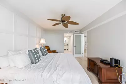 877 N Highway A1A #406, Indialantic, FL 32903 - Photo 15