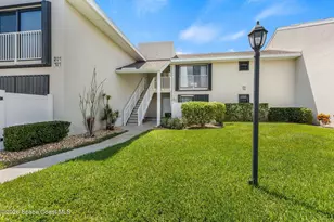 3209 S Lakeview Cir, Fort Pierce, FL 34949 - Photo 3