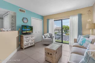 3209 S Lakeview Cir, Fort Pierce, FL 34949 - Photo 9