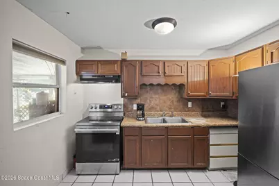 209 Prince Avenue, Melbourne, FL 32901 - Photo 9