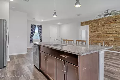 814 Nightengale Street SW, Palm Bay, FL 32908 - Photo 5