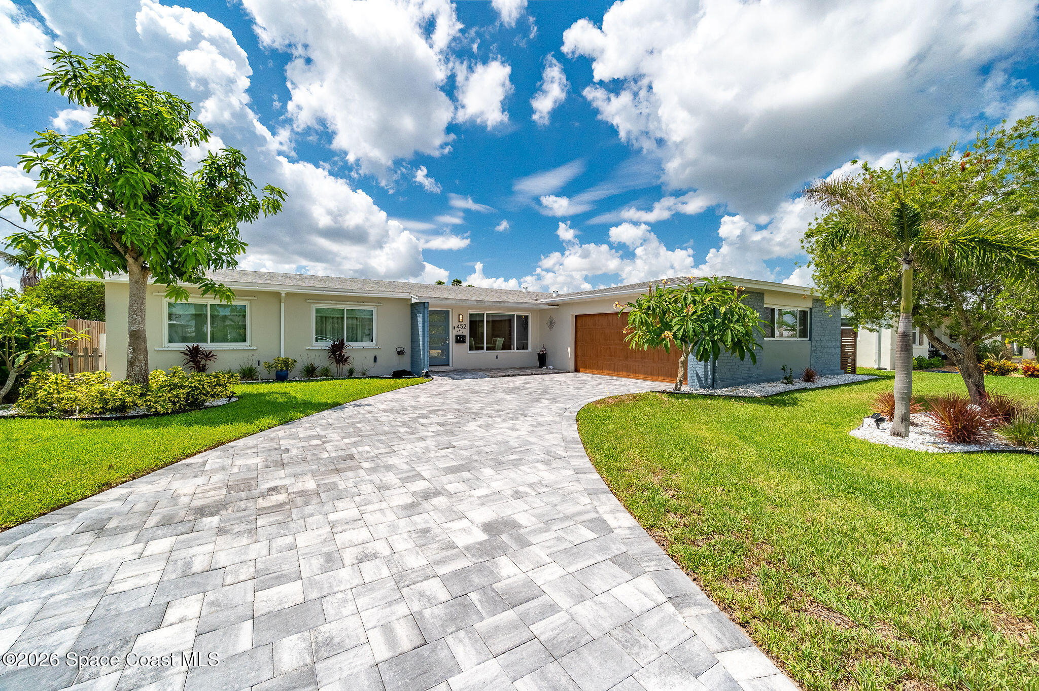 452 Cardinal Dr - 452 Cardinal Dr, Satellite Beach, FL 32937 Luxury Property | Jose Angel Pina
