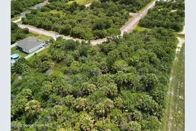 1848 Alwar Avenue SW, Palm Bay, FL 32908 - Photo 7