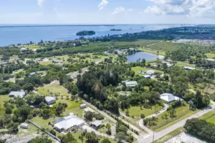 6715 Whispering Pines Ln, Grant-Valkaria, FL 32949 - Photo 33