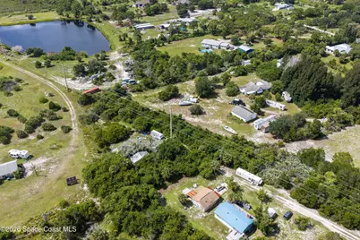 6715 Whispering Pines Lane, Grant-Valkaria, FL 32949 - Photo 23