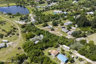 6715 Whispering Pines Ln, Grant-Valkaria, FL 32949 - Photo 23