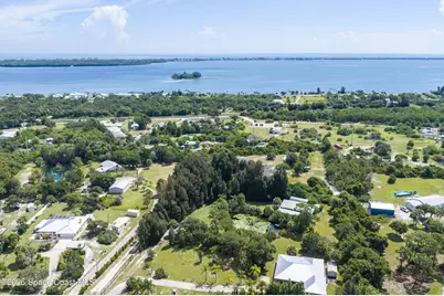 6715 Whispering Pines Lane, Grant-Valkaria, FL 32949 - Photo 31