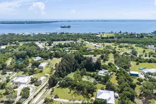 6715 Whispering Pines Ln, Grant-Valkaria, FL 32949 - Photo 31
