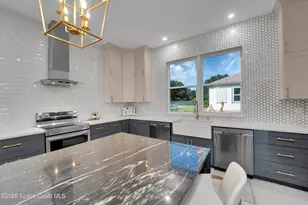 8710 Lake Ridge Dr, Grant-Valkaria, FL 32909 - Photo 15