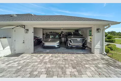 8710 Lake Ridge Drive, Grant-Valkaria, FL 32909 - Photo 71