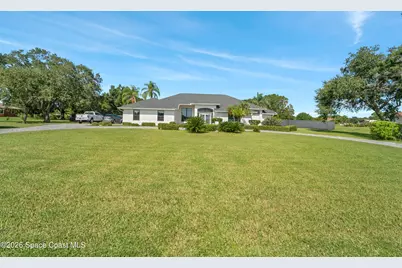 8710 Lake Ridge Drive, Grant-Valkaria, FL 32909 - Photo 75
