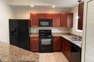 481 Harrington St SW, Palm Bay, FL 32908 - Photo 3